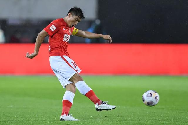 余嘉豪21分浙江险胜上海总分2-1 王哲林24+9